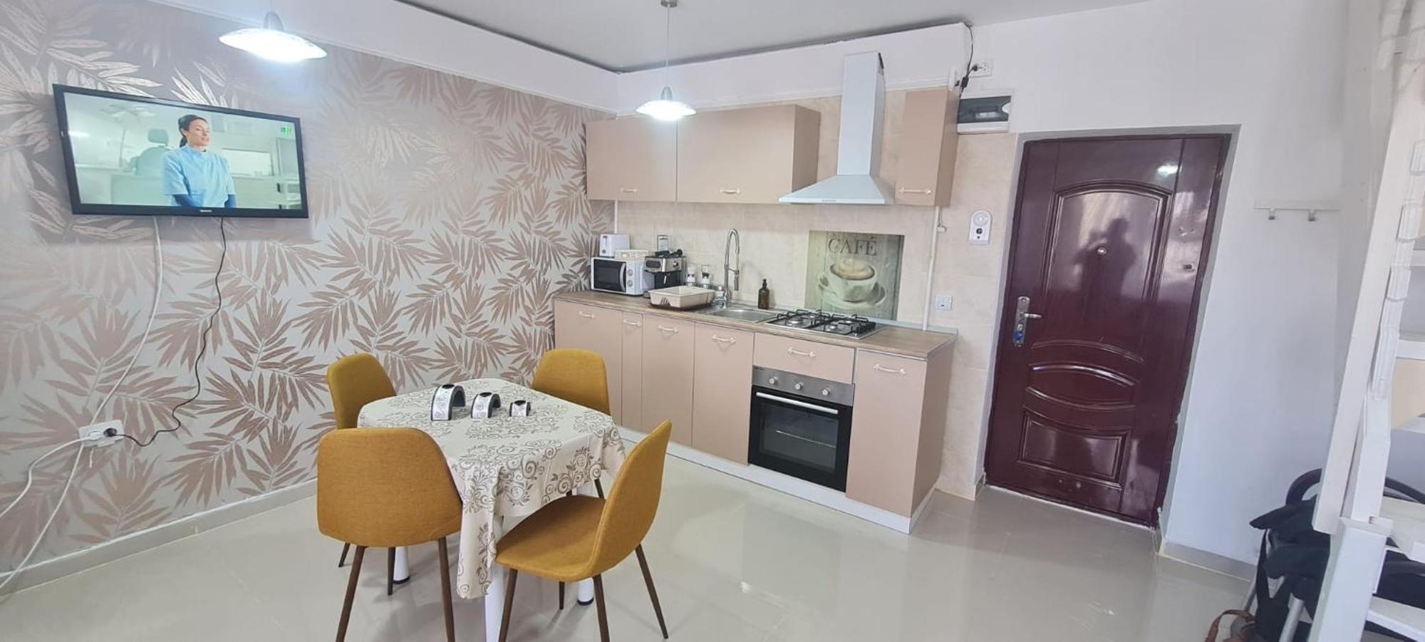 Cosy 2 Bedroom Apartment In New Town Braşov Eksteriør billede