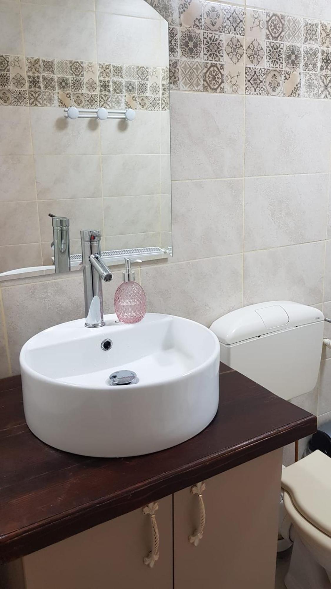 Cosy 2 Bedroom Apartment In New Town Braşov Eksteriør billede