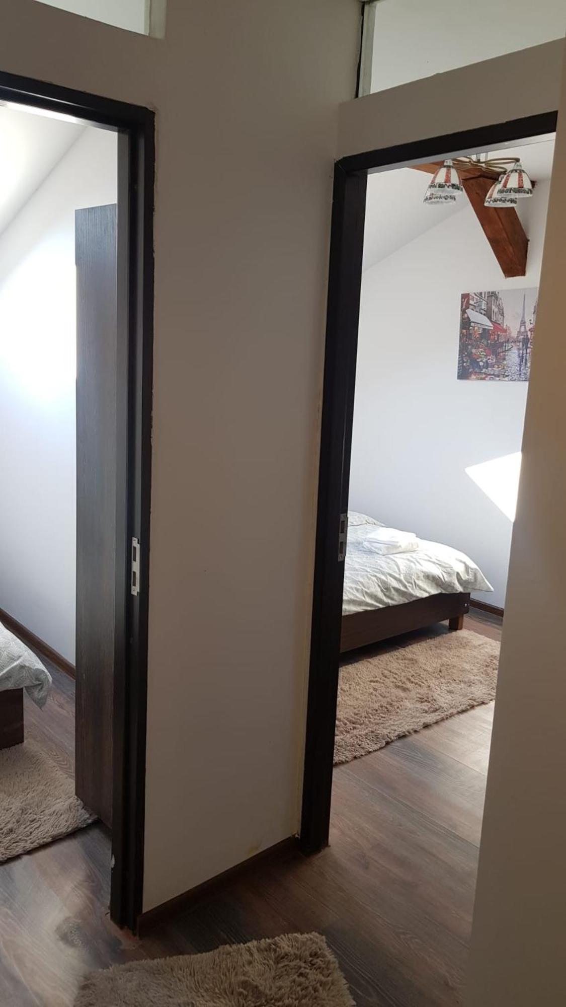 Cosy 2 Bedroom Apartment In New Town Braşov Eksteriør billede